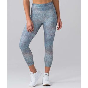 Lululemon Final Lap Crop (23") Summer Haze Multi - sz 6